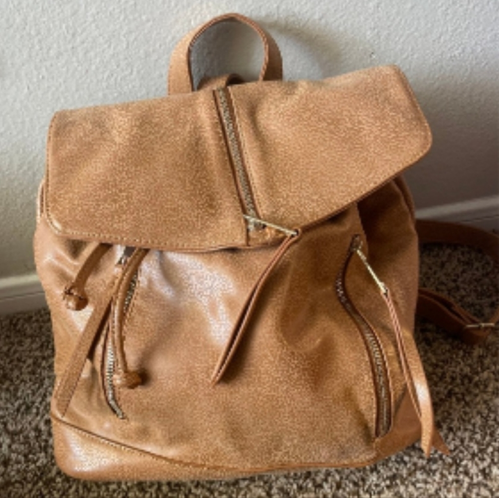 Day & Mood backpack purse